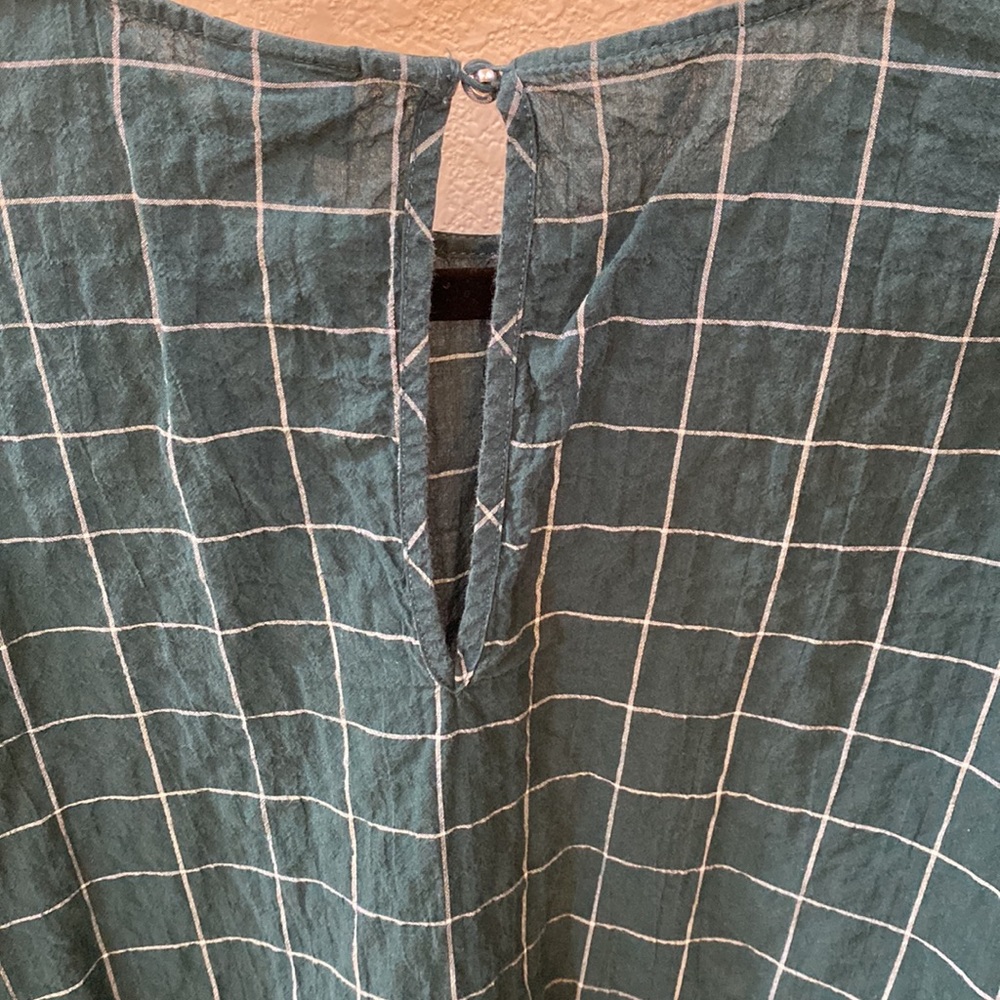 A new day puff sleeve window pane top M - Picture 6 of 7